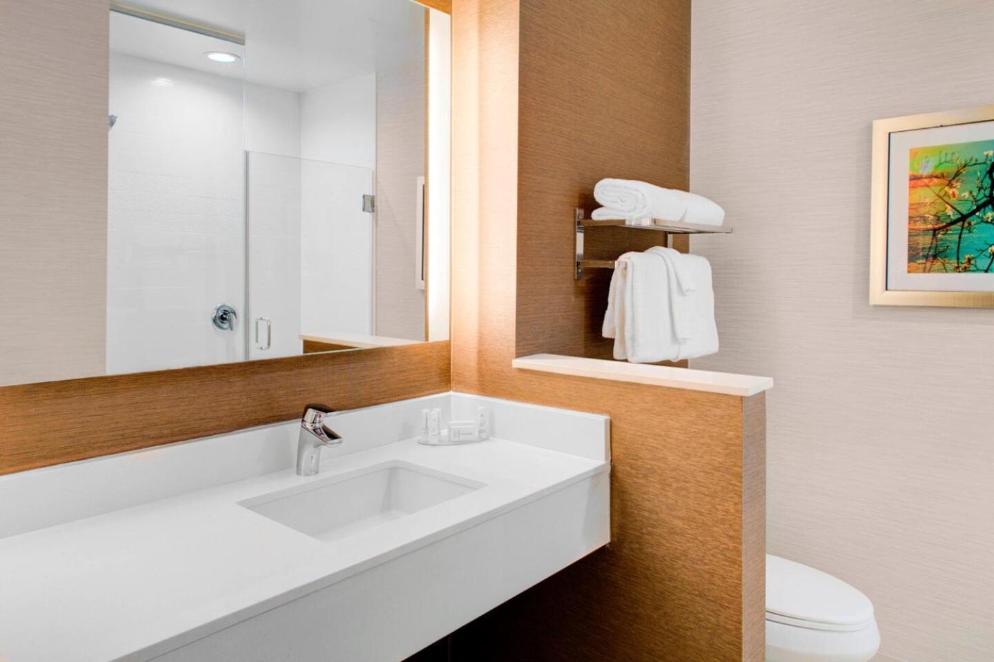 Fairfield Inn & Suites By Marriott Bakersfield North/Airport Экстерьер фото